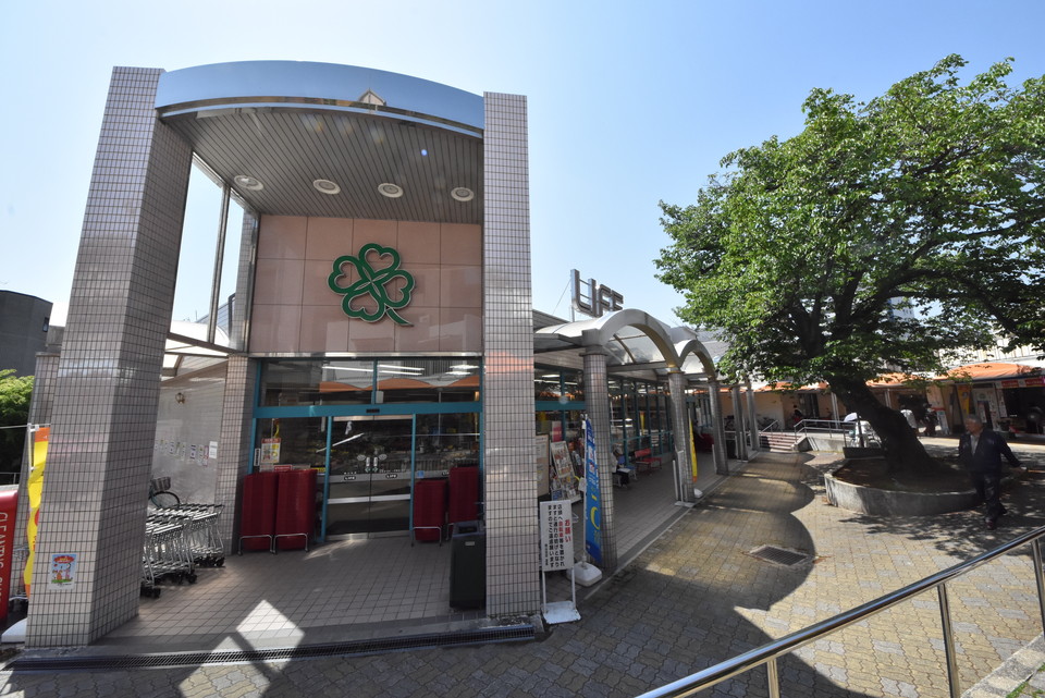 ライフ桃山台店<br />
徒歩8分(約600m)<br />