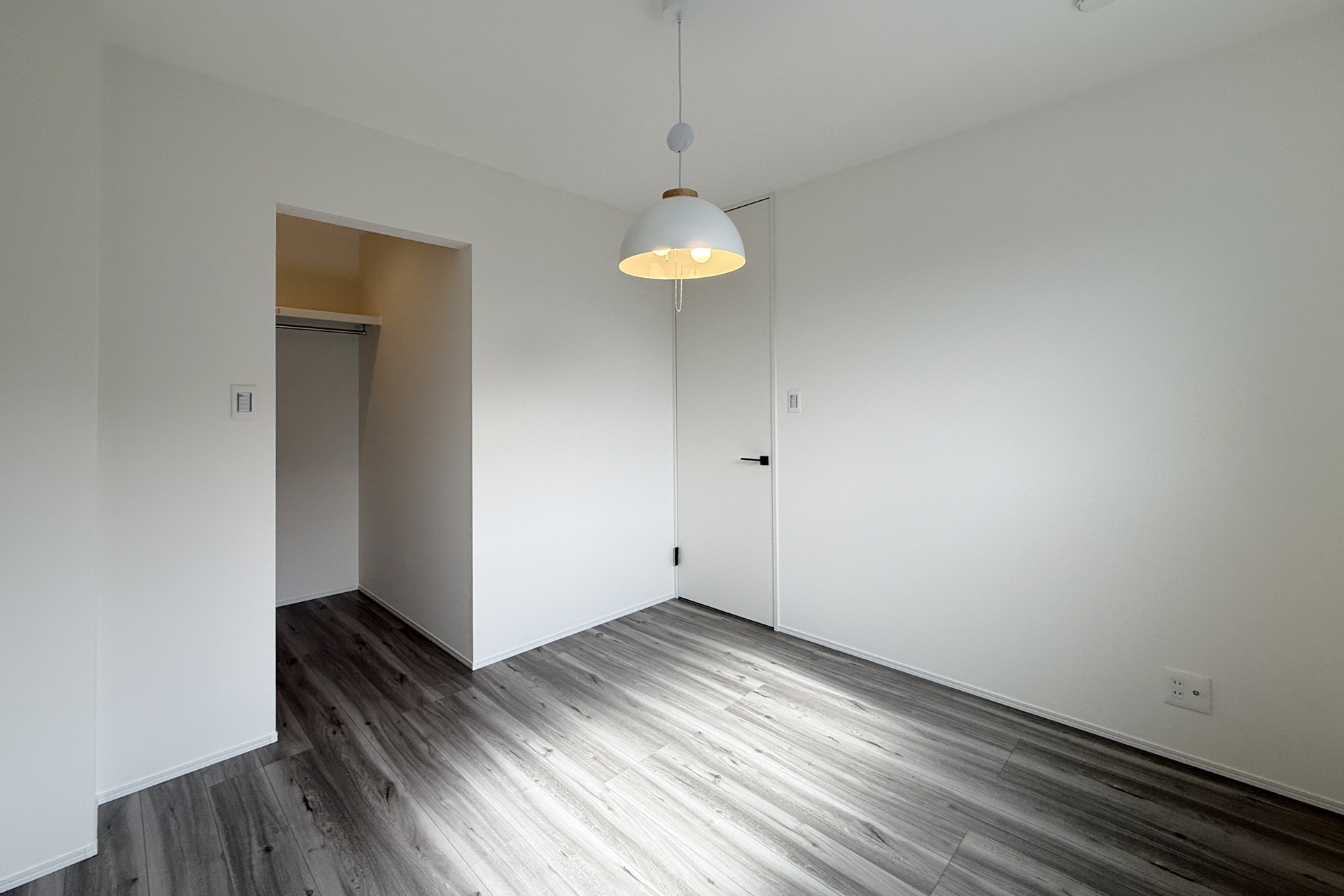 eMIRAIE 阪急池田／五月山公園IV B号地 写真