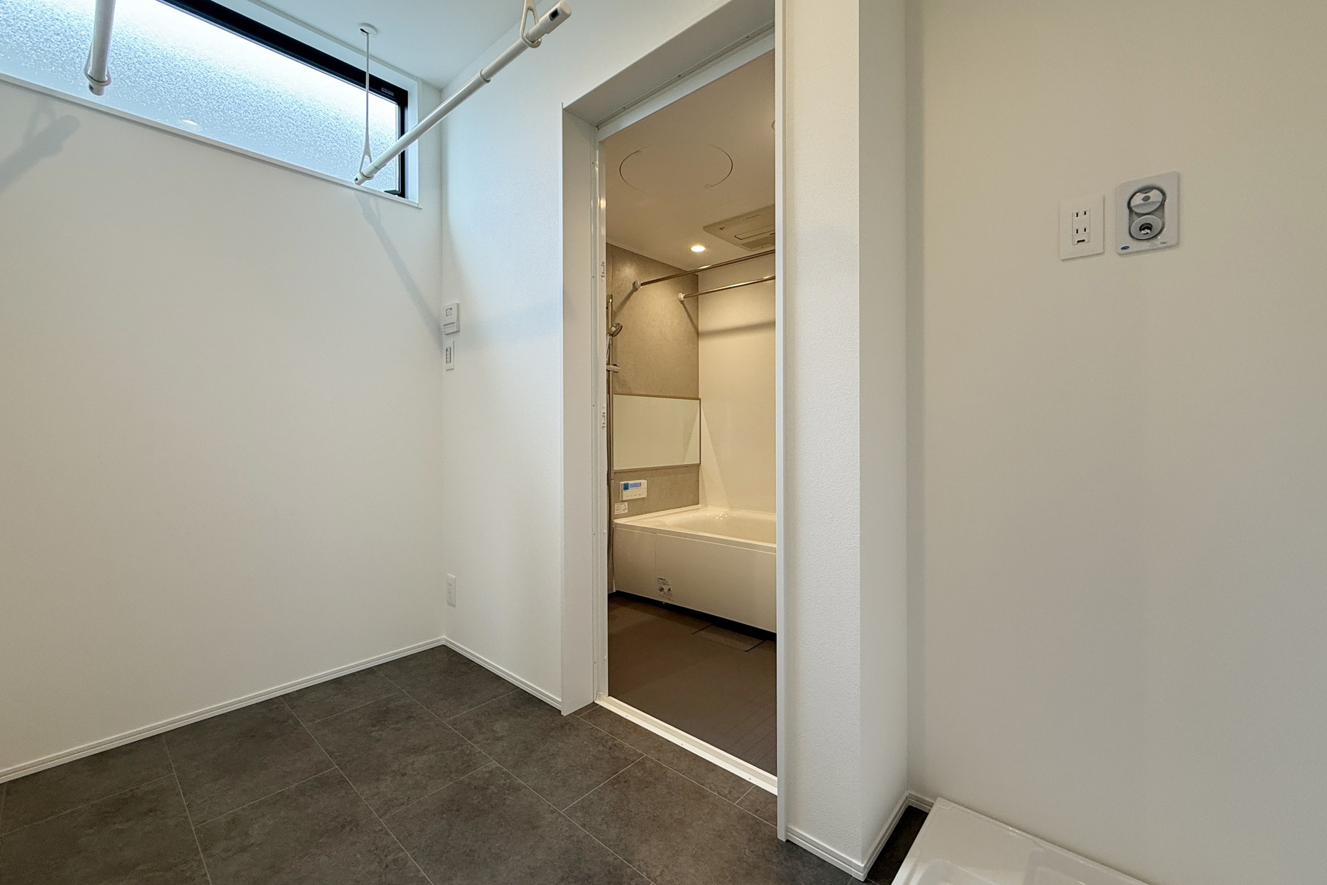 eMIRAIE 阪急池田／五月山公園IV B号地 写真