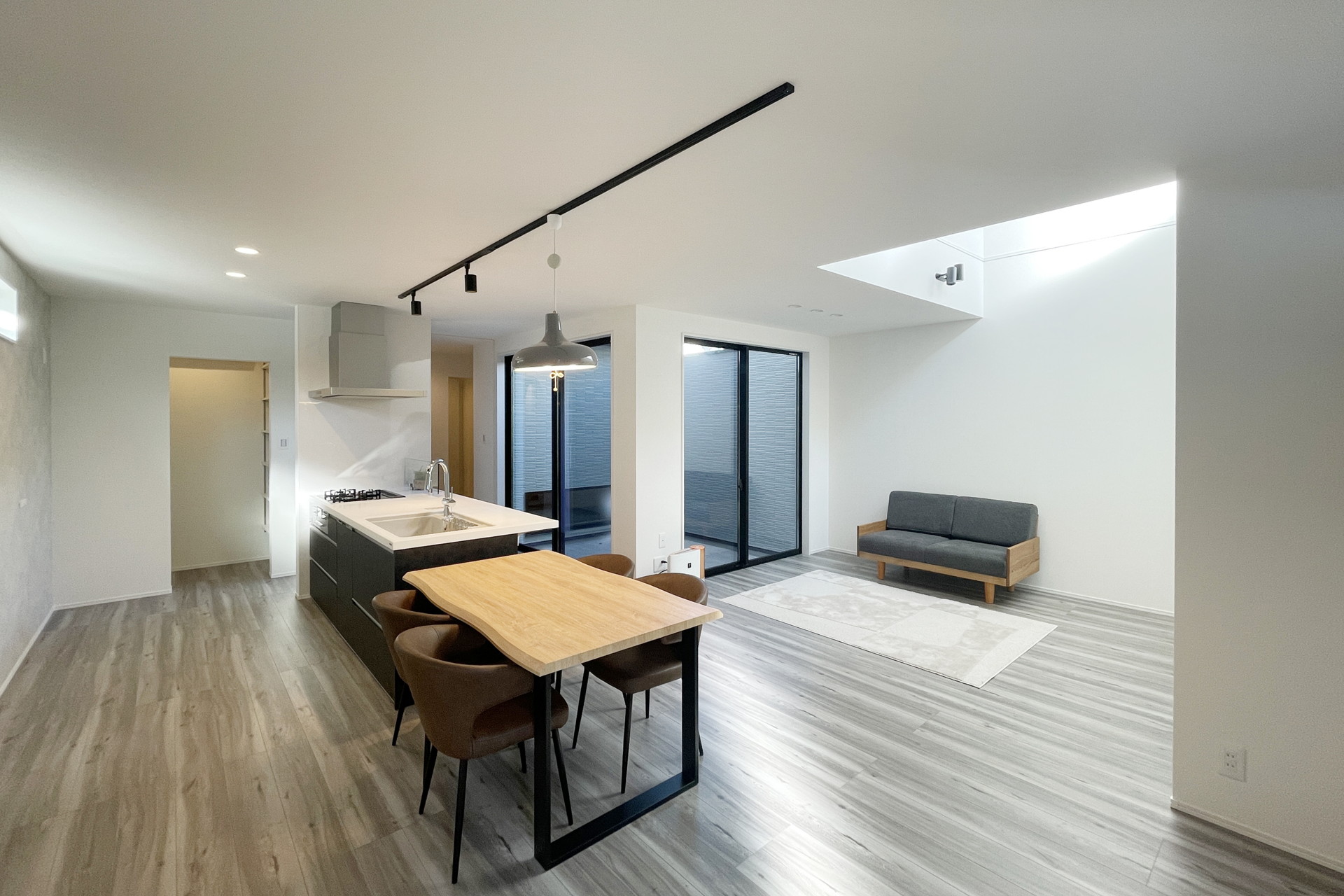 eMIRAIE 阪急池田／五月山公園IV B号地 写真